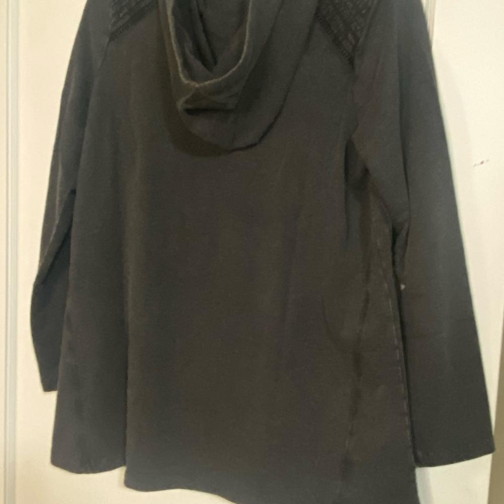 Black Women's Hoodie Sweatshirt New Mineral Wash - Picture 2 of 3